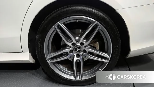 Mercedes-Benz E-Class W213 id 3748318 из Кореи 15