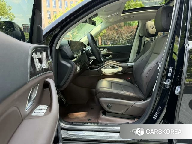 Mercedes-Benz GLS 2023 Черный из Китая, фото 5