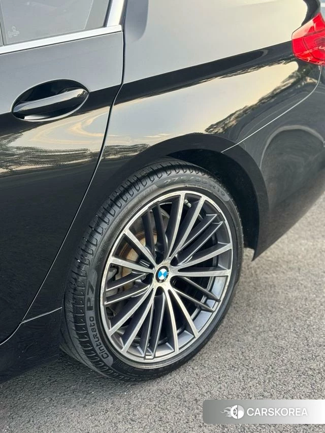 BMW 5 series id 4210288 из Китая 8
