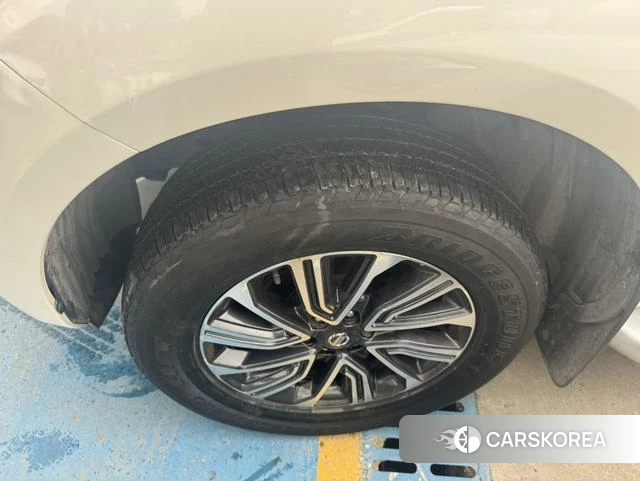 Nissan Tuda id 3944868 из Китая 11