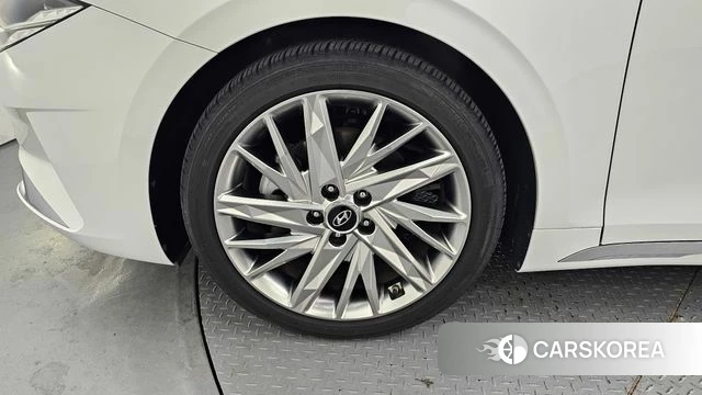 Hyundai The New Grandeur IG id 4501452 из Кореи 30