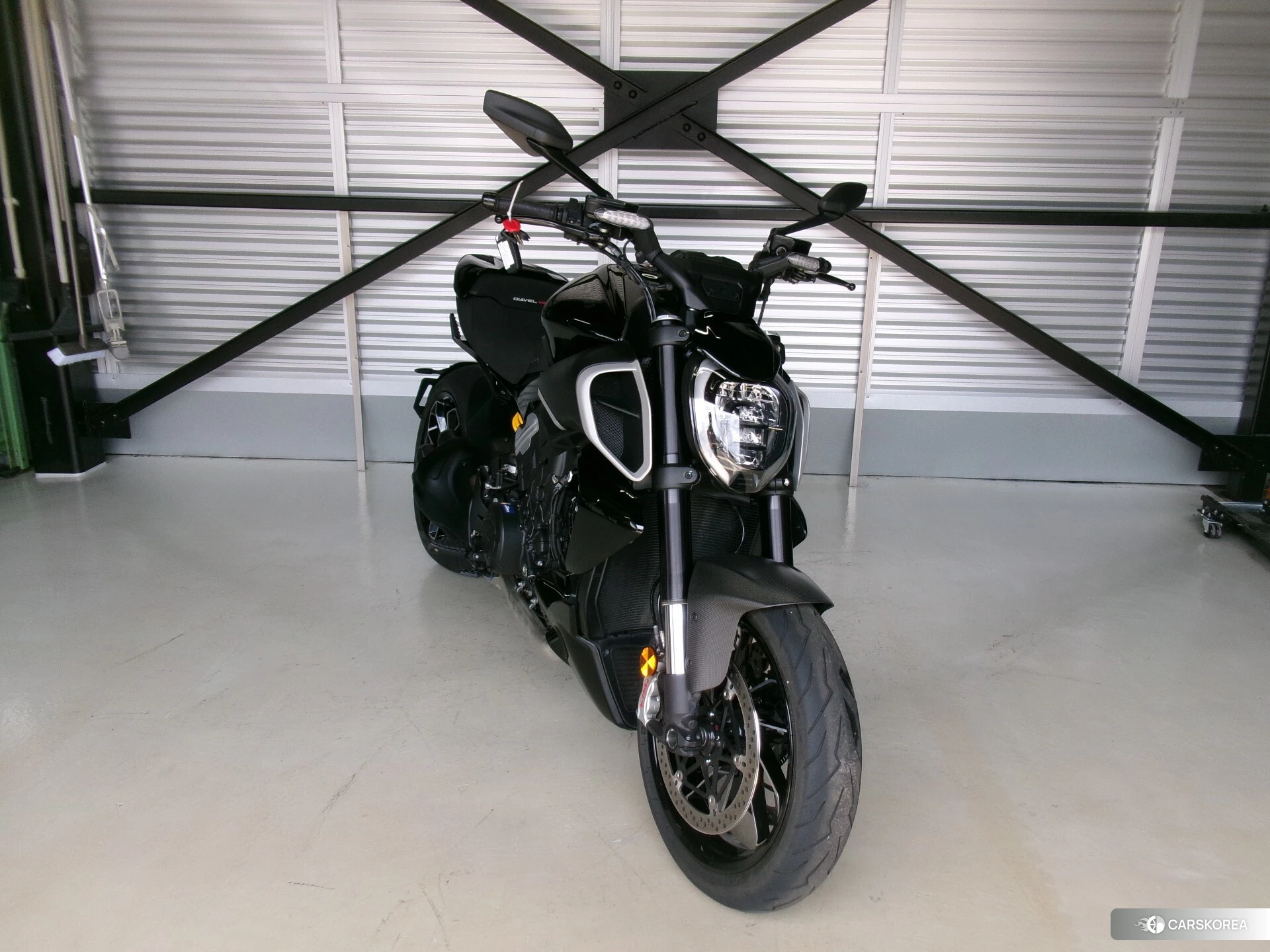 Ducati DIAVEL V4 2024 из Японии, фото 3