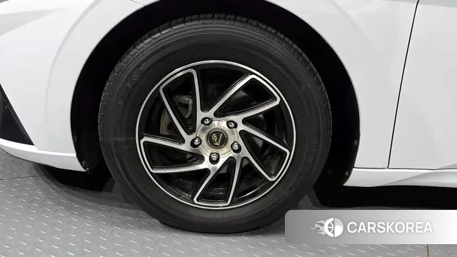 Hyundai Avante (CN7) id 3753777 из Кореи 15