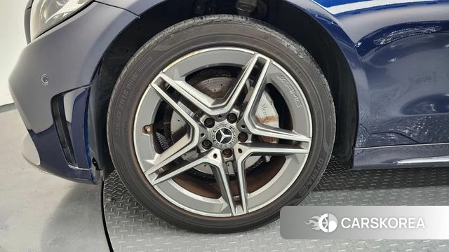 Mercedes-Benz C-Class W205 id 4605029 из Кореи 28