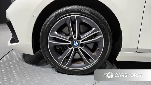 BMW 1 Series (F40) id 3468215 из Кореи 15