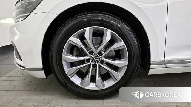 Volkswagen Passat GT (B8) id 4018511 из Кореи 15