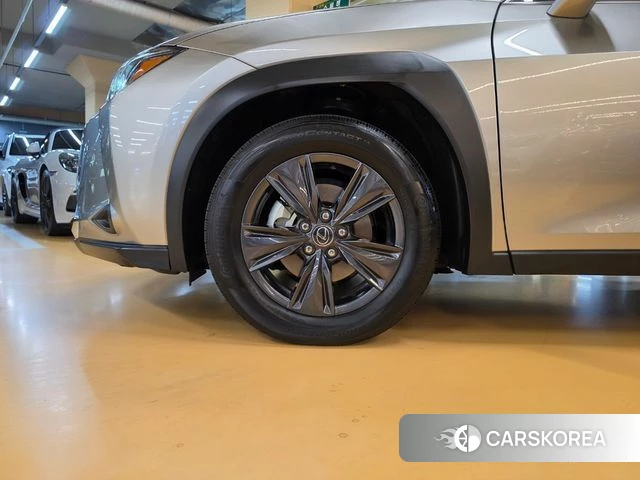 Lexus UX300h id 4691187 из Кореи 14