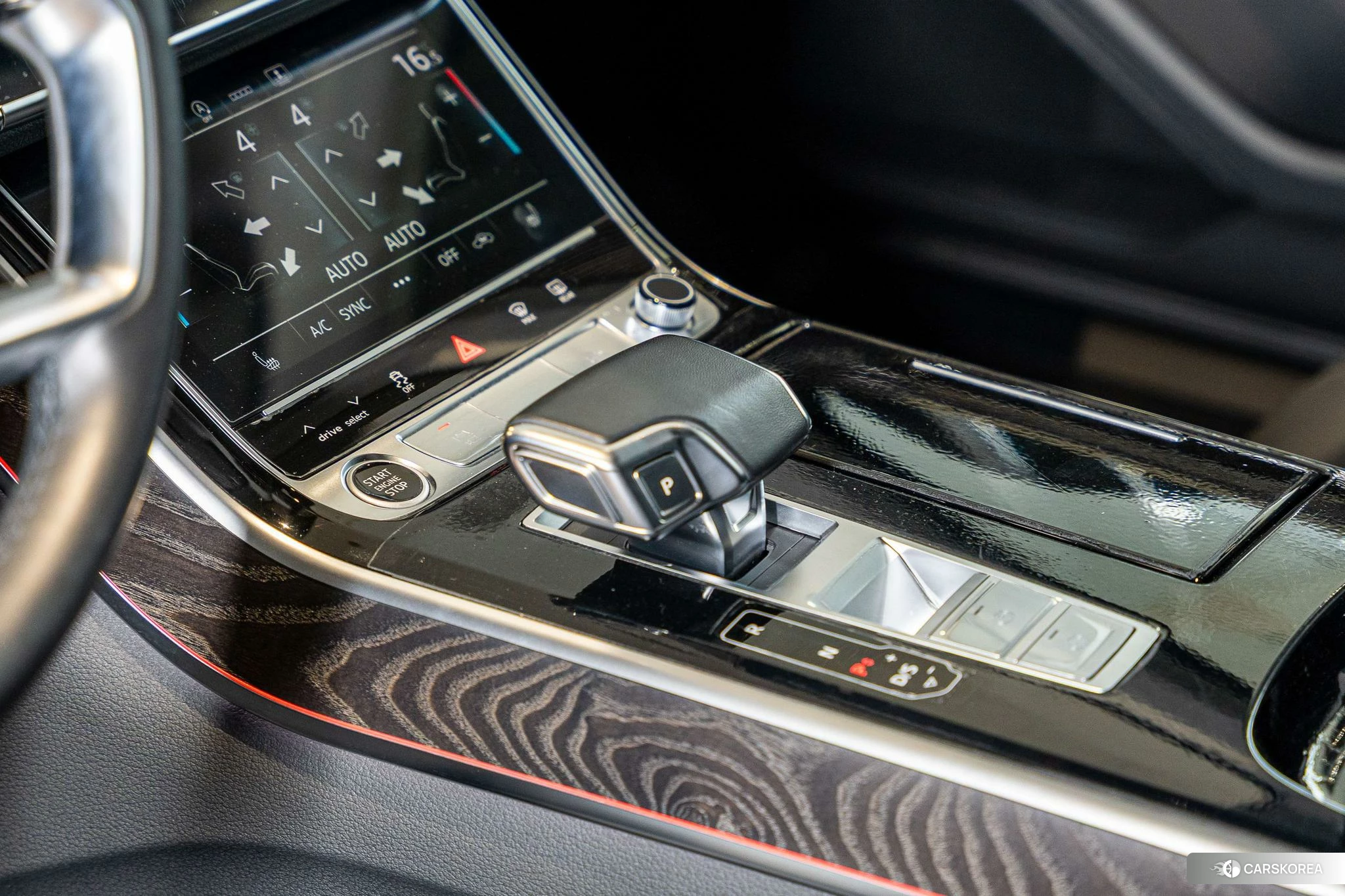 Audi A8 id 4487259 из Китая 13