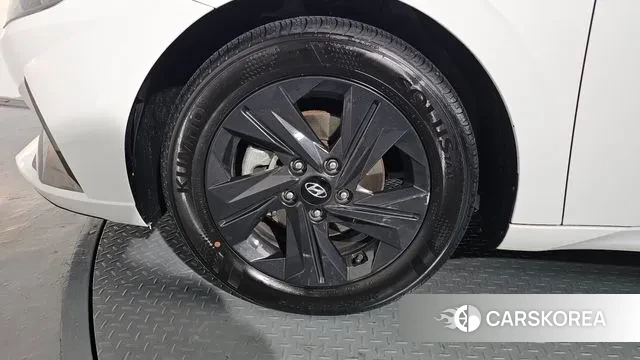 Hyundai Avante (CN7) id 3654426 из Кореи 16