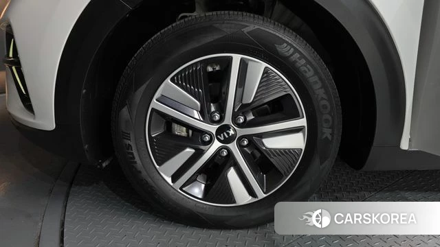 Kia The New Niro id 4283915 из Кореи 27