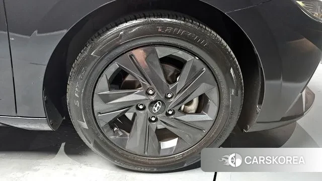 Hyundai Avante (CN7) id 3002597 из Кореи 15