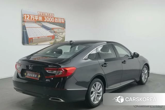 Honda Accord id 4307028 из Китая 19