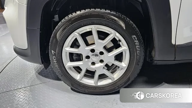 Jeep Renegade id 3587466 из Кореи 15