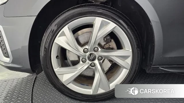 Audi A4 (B9) id 3384035 из Кореи 15