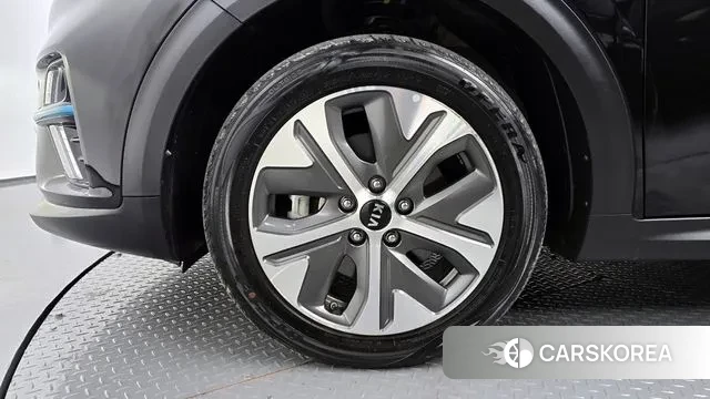 Kia Niro EV id 3313170 из Кореи 15