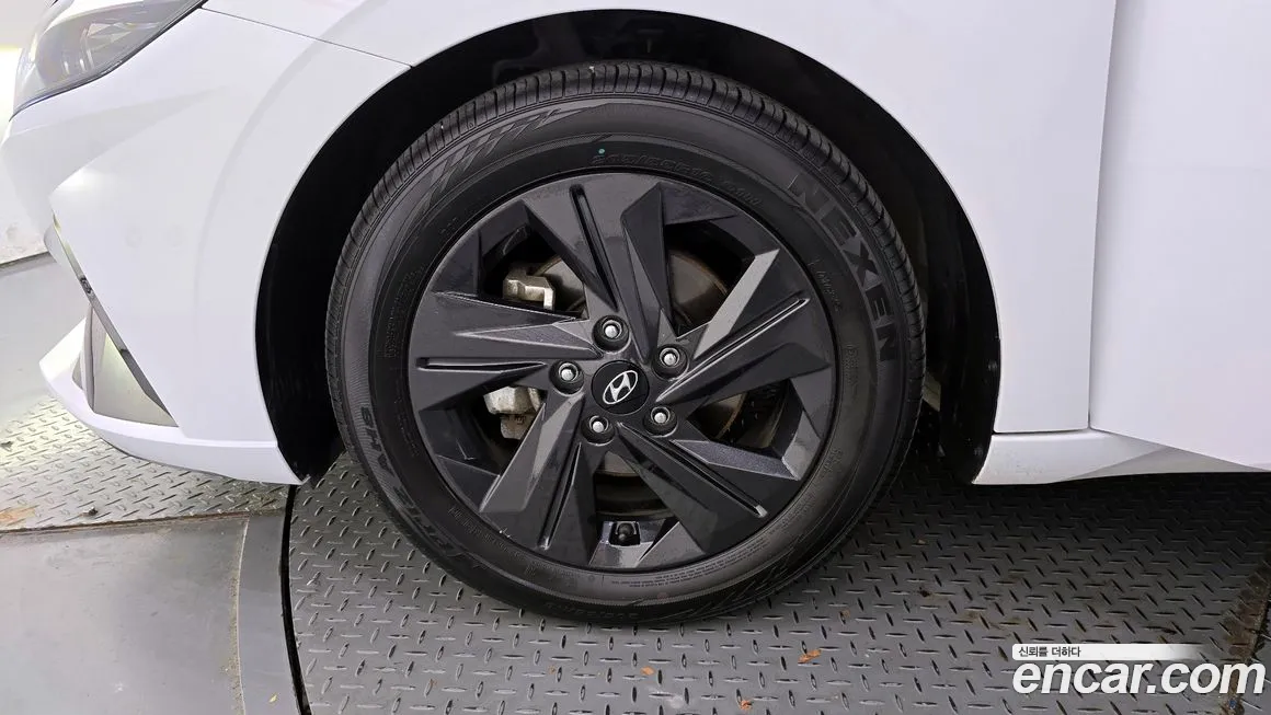 Hyundai Avante (CN7) id 2132366 из Кореи 15