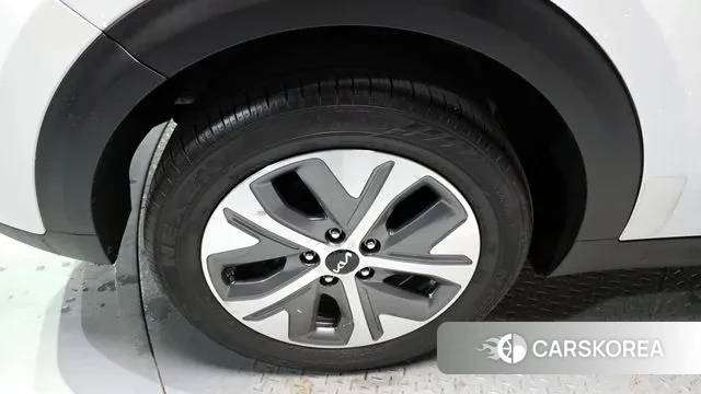 Kia Niro EV id 3478674 из Кореи 15