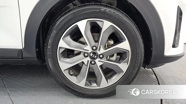 Kia Stonic id 3772769 из Кореи 15