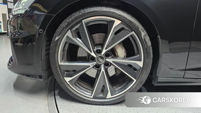 Audi A6 (C8) id 4566695 из Кореи 29