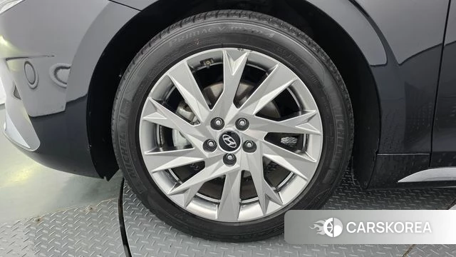 Hyundai The New Grandeur IG Hybrid id 4918155 из Кореи 29