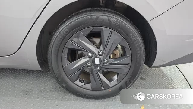 Hyundai Avante Hybrid (CN7) id 3416996 из Кореи 15