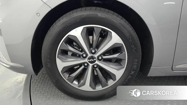 Kia K8 Hybrid id 3793585 из Кореи 15