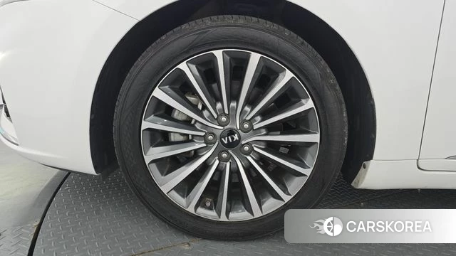 Kia Come New K7 id 4785706 из Кореи 26