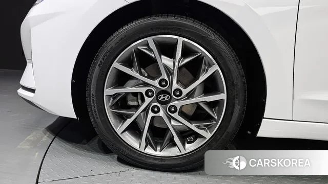 Hyundai The New Avante AD id 3499678 из Кореи 15