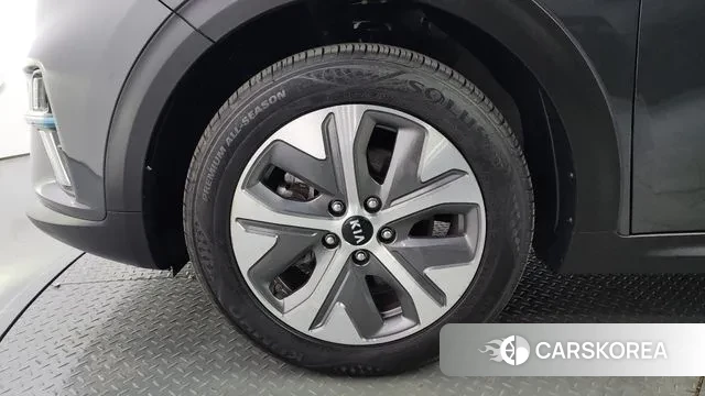 Kia Niro EV id 3149099 из Кореи 15