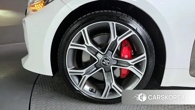 Kia Stinger id 3703705 из Кореи 15