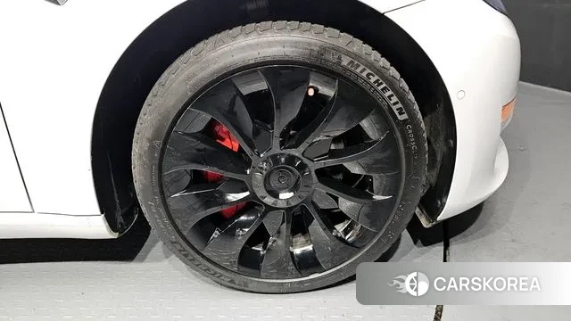Tesla Model 3 id 3362340 из Кореи 15