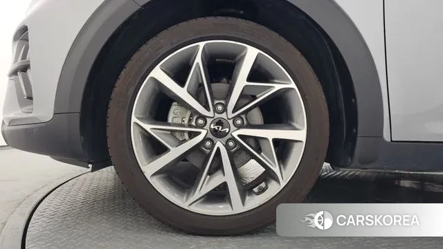 Kia The New Niro id 2959926 из Кореи 15