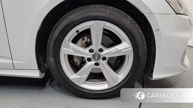 Audi A6 (C8) id 3504701 из Кореи 15