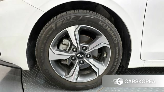 Kia Come New K3 id 4269460 из Кореи 25