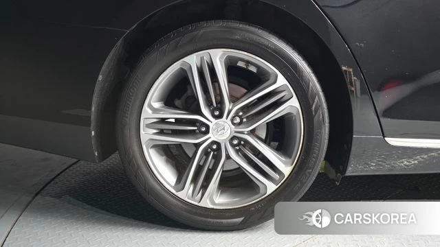 Hyundai Grandeur IG id 4595875 из Кореи 15