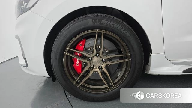 Kia The New Carnival id 4285412 из Кореи 15