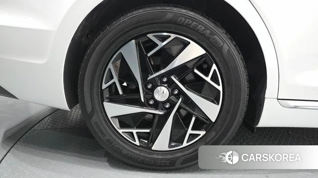 Hyundai The New Grandeur IG Hybrid id 4641195 из Кореи 15