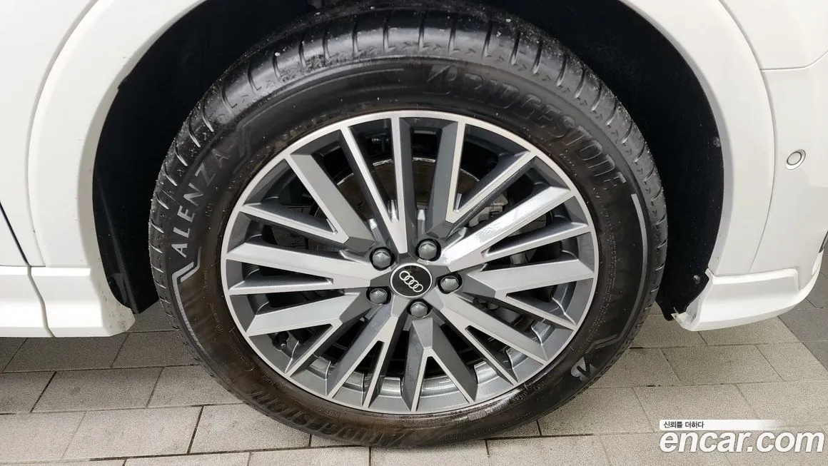 Audi Q3 (F3) id 1827848 из Кореи 15