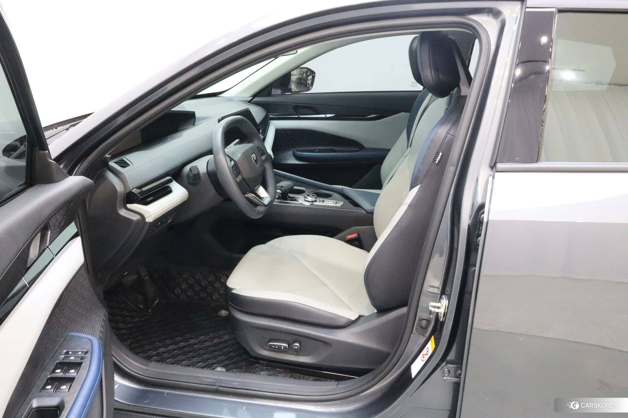 Chang'an UNI-V Smart iDD id 4493077 из Китая 15