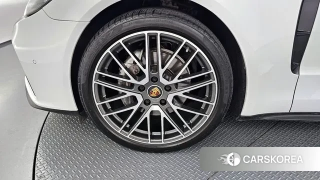Porsche Panamera (971) id 2990164 из Кореи 15