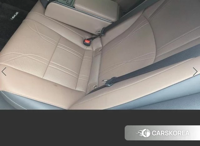 Lexus ES300h 7th generation 2022 Белый из Кореи, фото 5