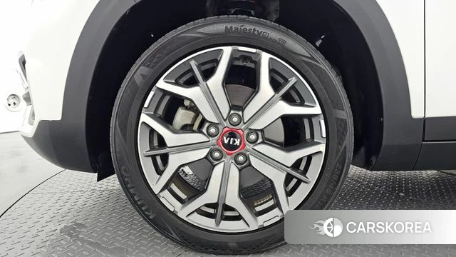Kia Seltos id 4672337 из Кореи 27
