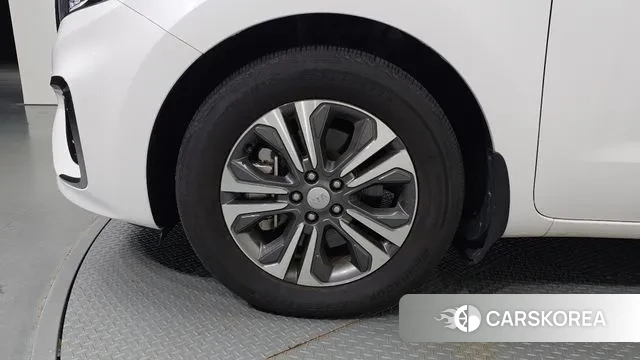 Kia The New Carnival id 3009200 из Кореи 15