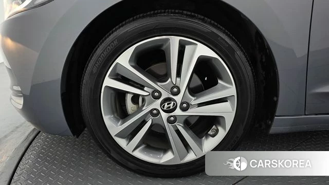 Hyundai Avante AD id 4643015 из Кореи 15
