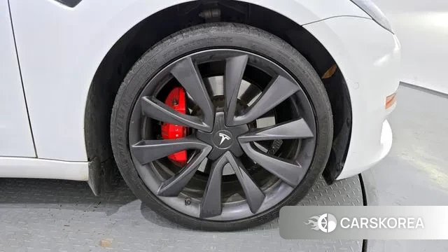 Tesla Model 3 id 3459181 из Кореи 15