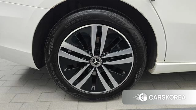 Mercedes-Benz A-Class W177 id 4775136 из Кореи 27