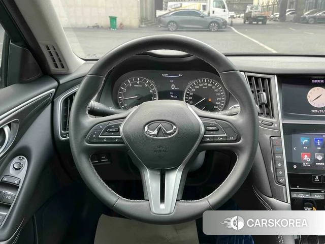 Infiniti Q50L id 3896134 из Китая 16