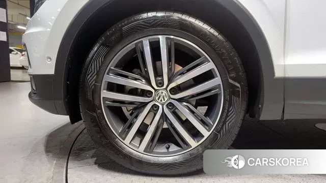 Volkswagen Tiguan Allspace id 3727621 из Кореи 15