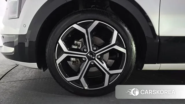 Kia Di Ol Nu Niro id 3639790 из Кореи 15