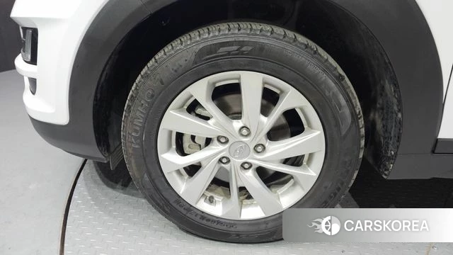 Hyundai All New Tucson id 3829109 из Кореи 15